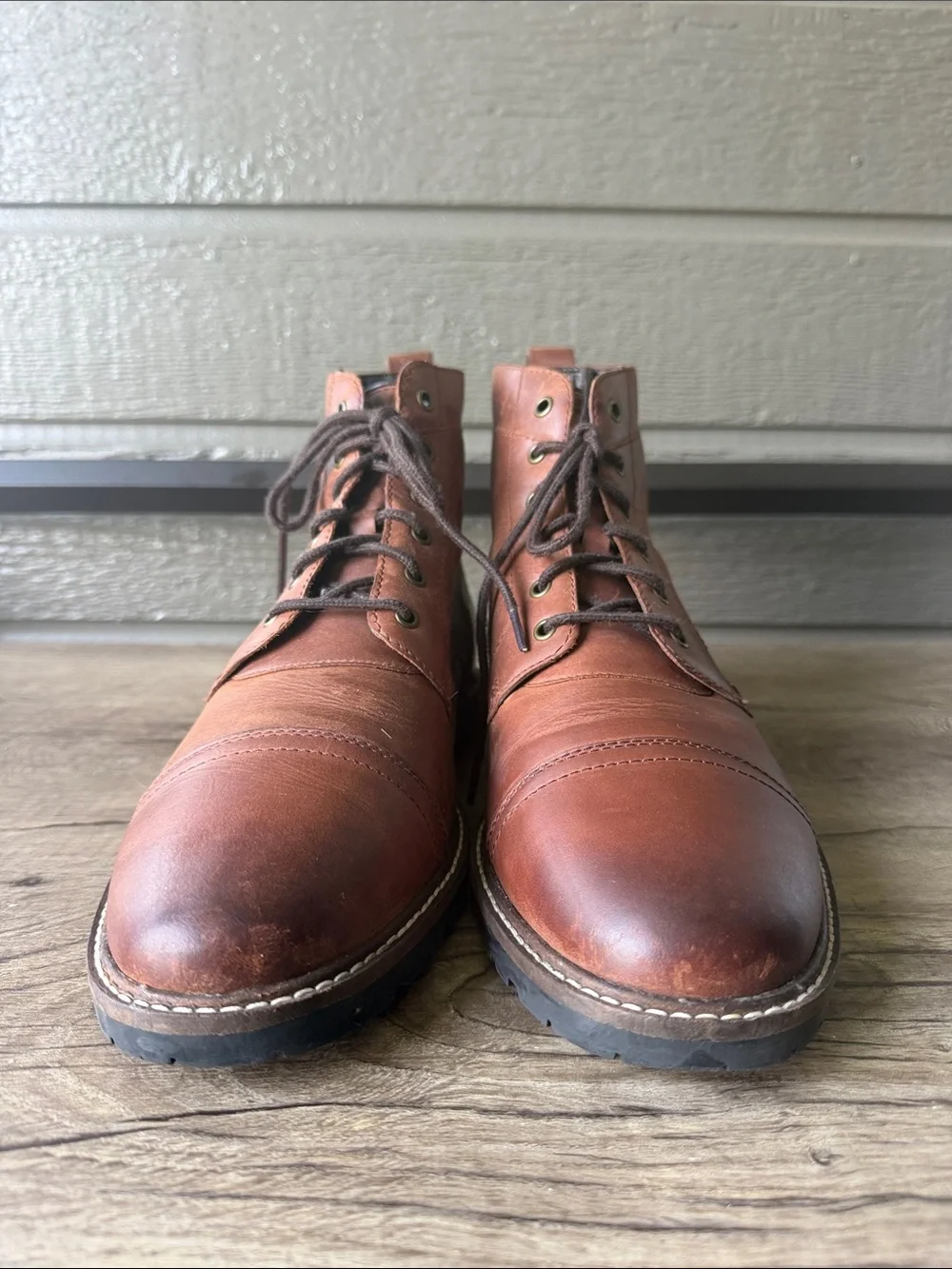 Cole Haan Men's Chestnut Leather Chukka Boots size 10 M